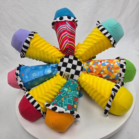 Tomy Lamaze Octotunes Octopus Plush Plays 8 Notes When Squeezed Music Toy - Picture 5 of 6